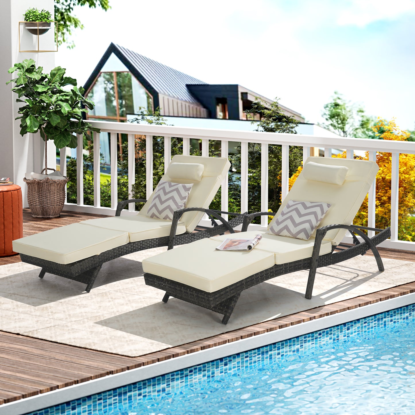 Outdoor Chaise Lounge Chair Set of 2, Rattan Patio Chaise Lounge Chair with Cushion and Arms, Modern 5-Positions Adjustable Outdoor Lounger Recliner for Poolside, Garden, Backyard, Light Gray